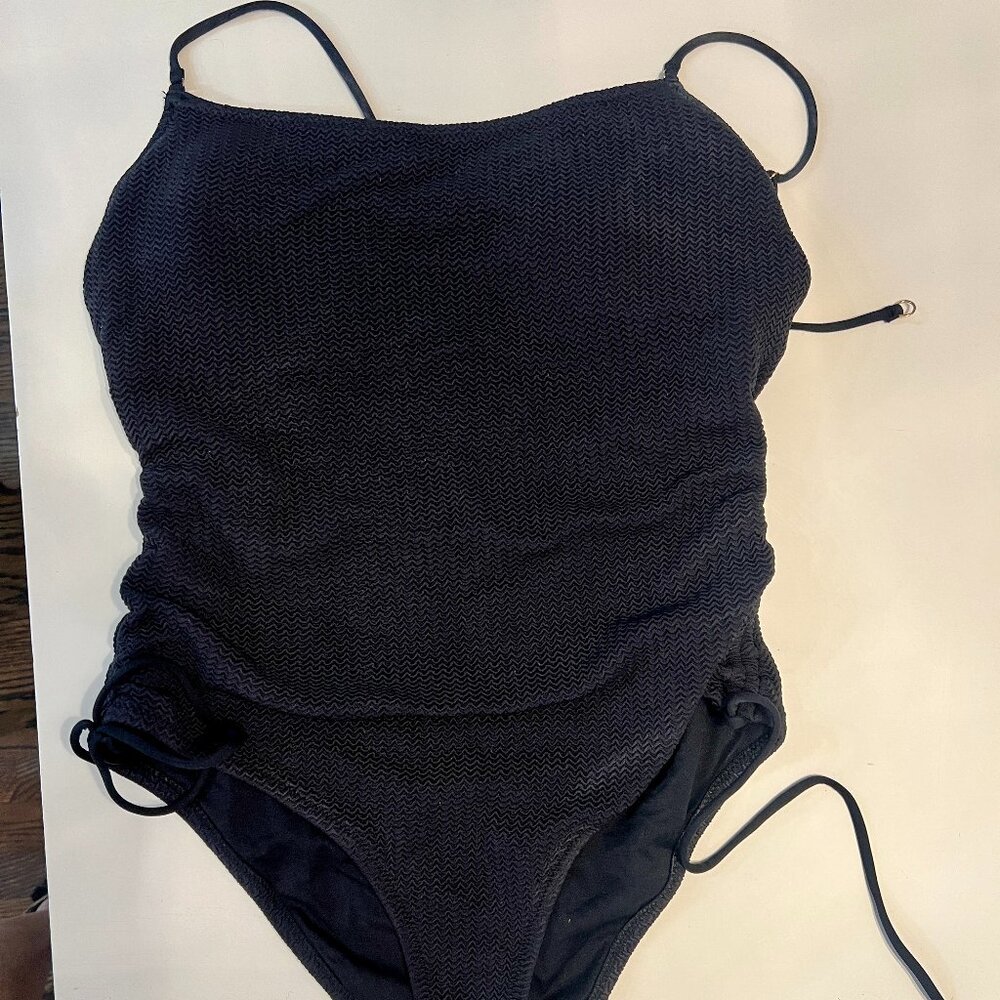 Seafolly one piece swimsuit size 14, NWT